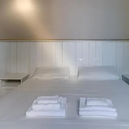 Penzion Due Torri - Bedinbolognacentro 3*