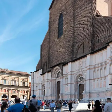 Due Torri - Bedinbolognacentro Bologna